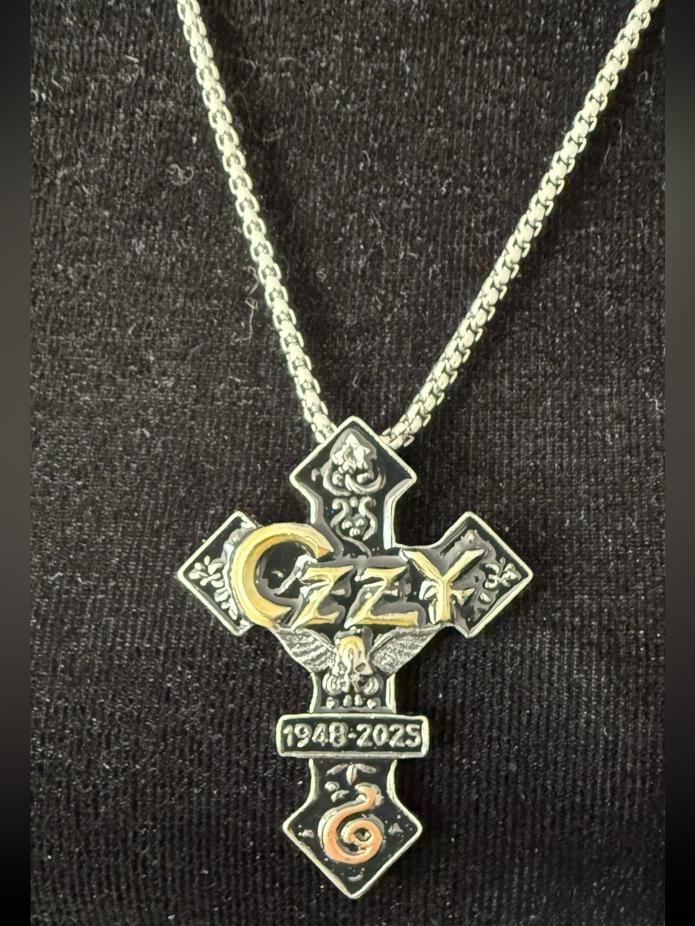 New Gothic Cross Bat Ozzy Osborne Necklace Pendant Fashion Jewelry Halloween